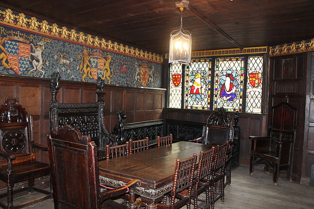 448Px Inside St Marys Guildhall Coventry