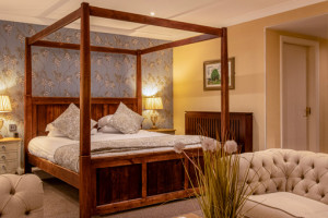 Four Poster Suite