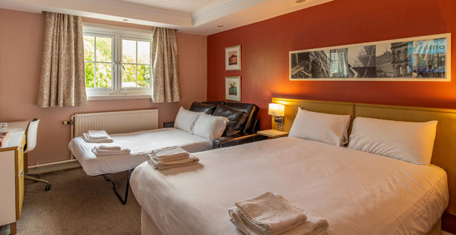 Airport Inn Manchester Hotel & Spa